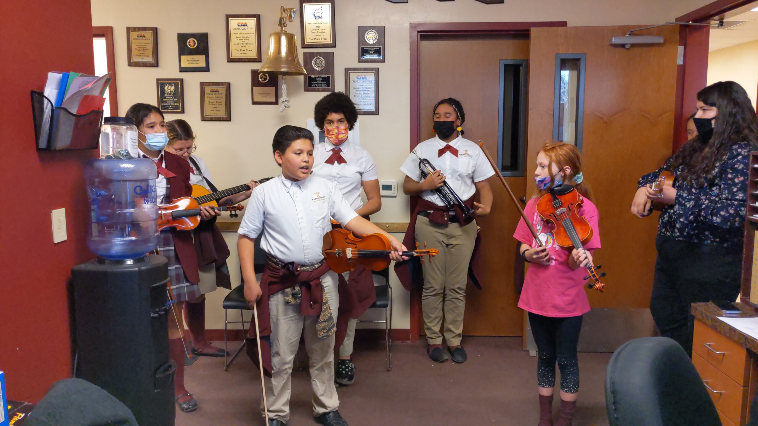 Music education in Tucson, Academy Del Sol students performing on stage